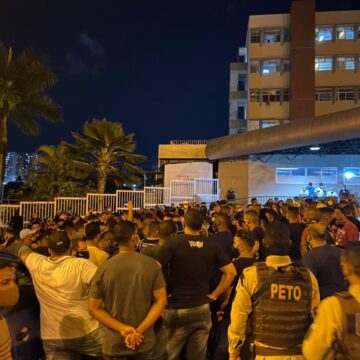 Policiais realizaram protesto após morte do PM em Salvador