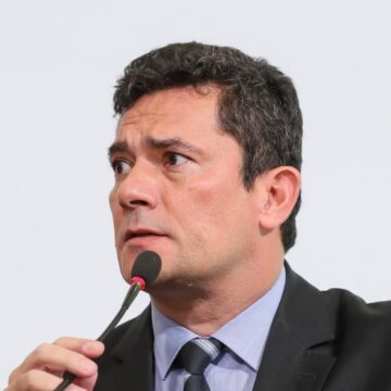 Relator vota contra cassação do mandato de senador de Sérgio Moro
