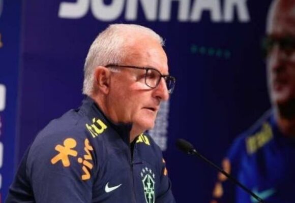 Dorival Júnior completa lista de convocação para Copa América 2024; confira