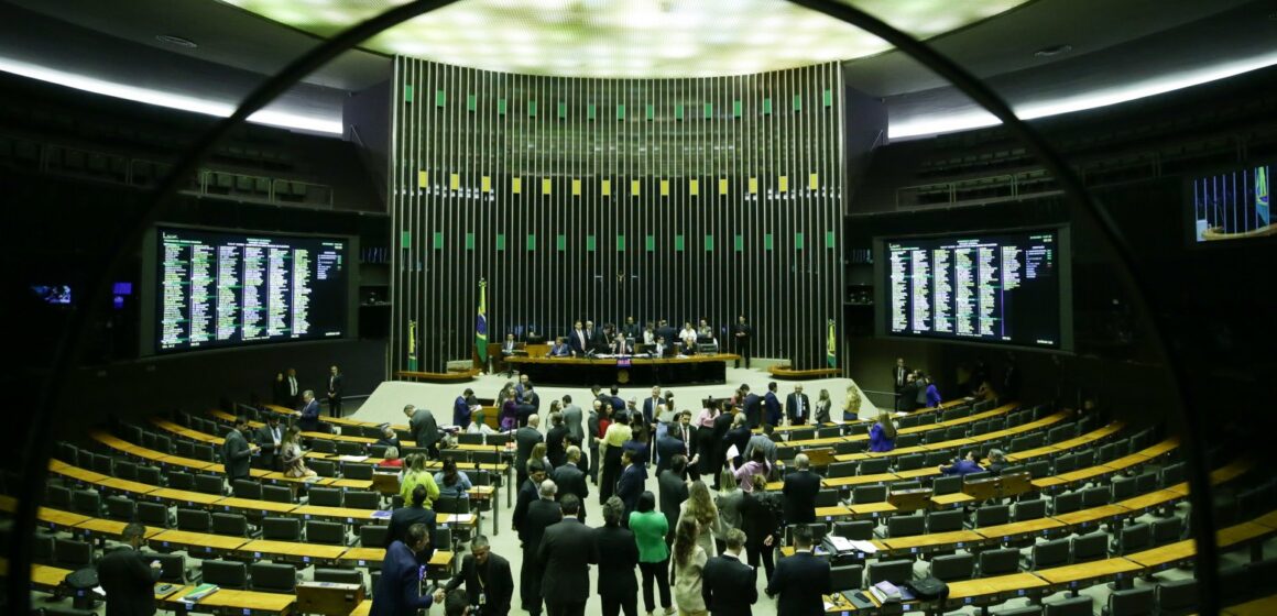 OAB pretende acionar STF contra lei que proibiu saidinhas de presos