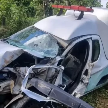 Motorista de ambulância morre após acidente em zona rural Camacan