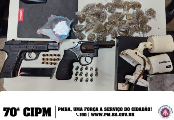 Perseguição policial termina com apreensão de armas e drogas em Serra Grande