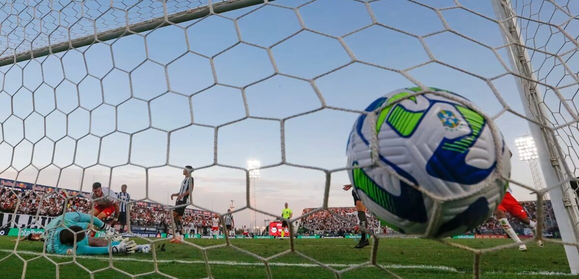 CBF suspende duas rodadas do Brasileirão por causa de cheias no RS