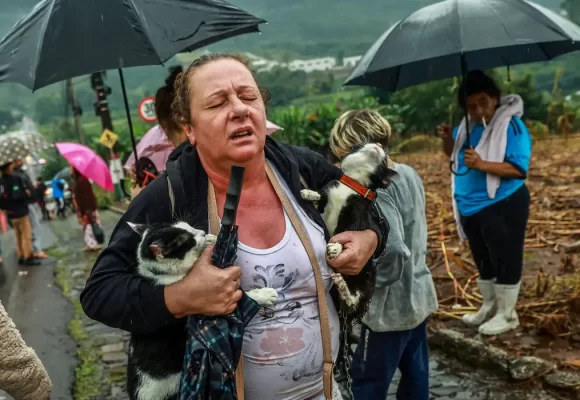 Número de desalojados dobra em 24 horas no Rio Grande do Sul