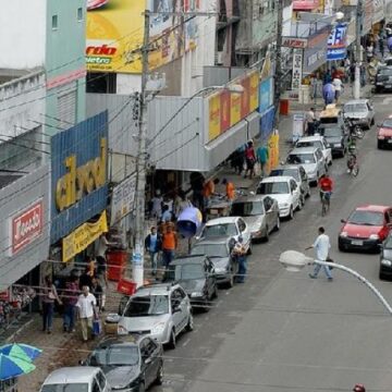 Comércio de Itabuna funciona em horário especial para os dias dos namorados e São João