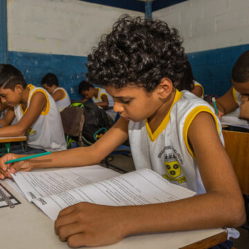 Decreto institui Escola em Tempo Integral na rede municipal de ensino de Itabuna